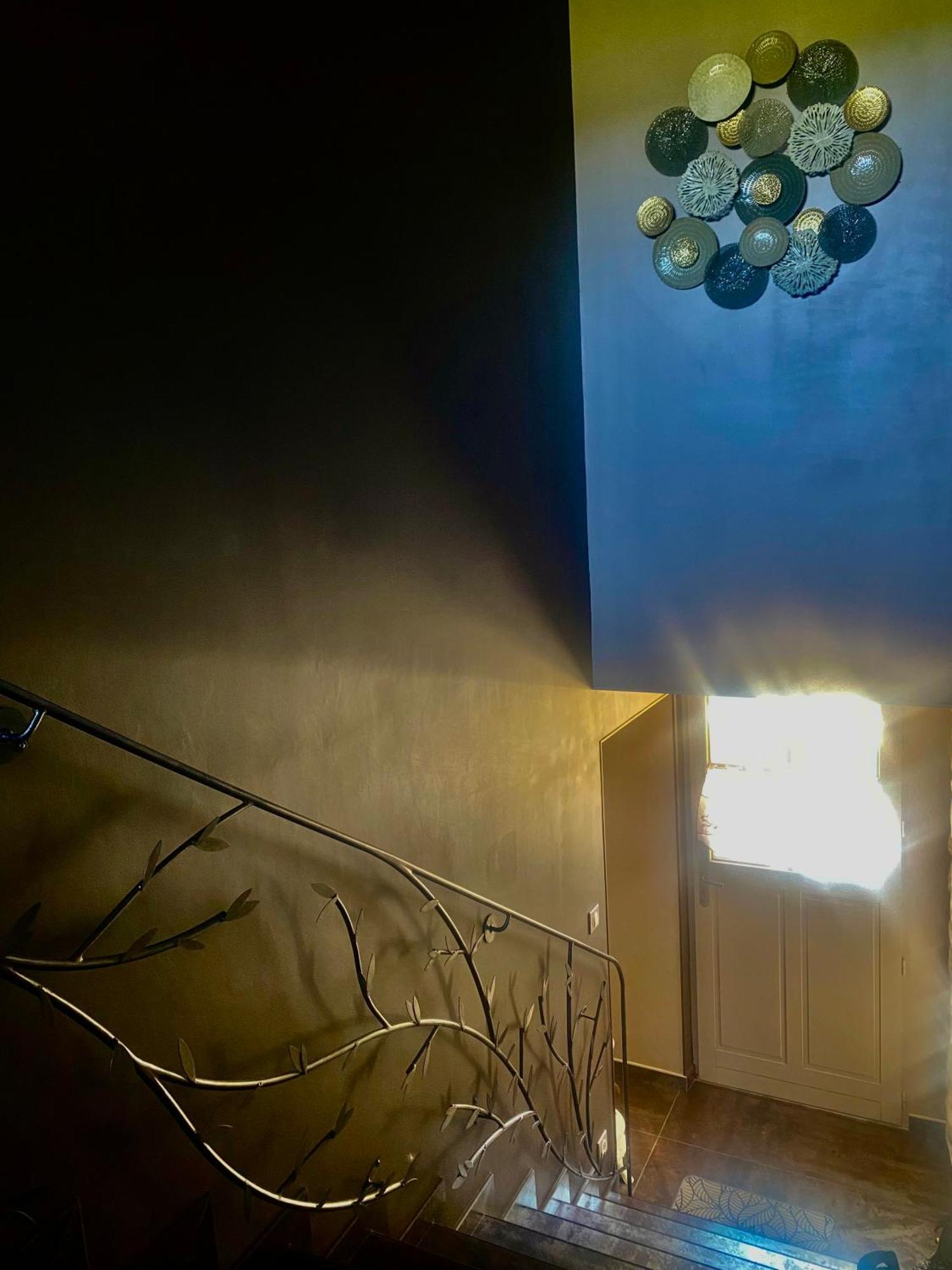 Le Domaine D'Adrien Apartment Larnage Bagian luar foto