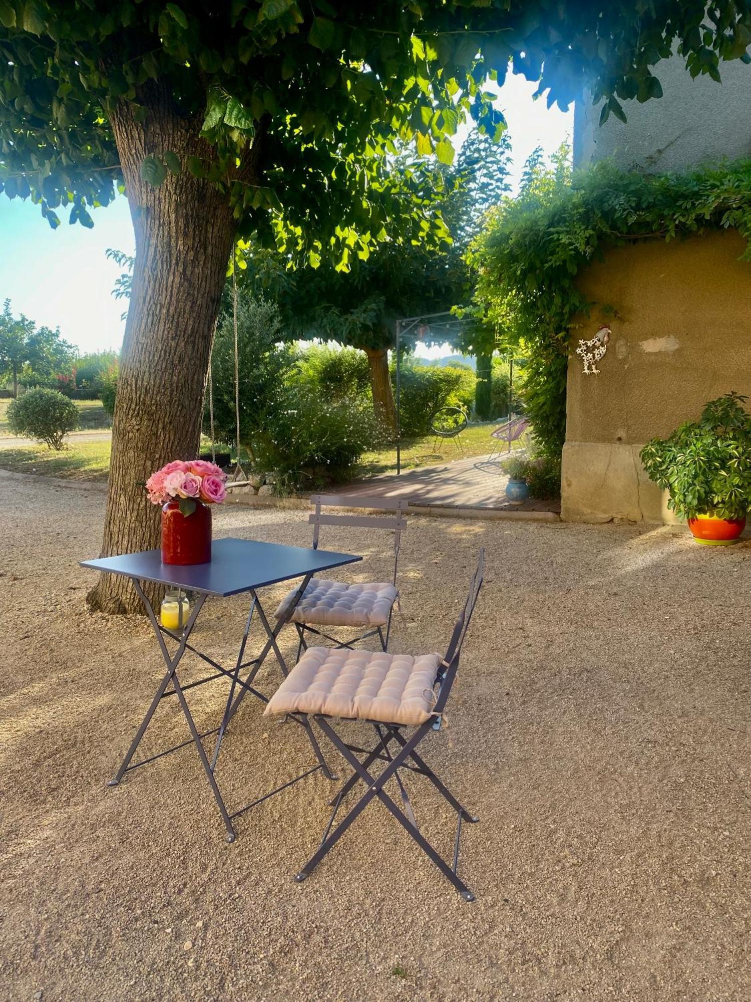 Le Domaine D'Adrien Apartment Larnage Bagian luar foto
