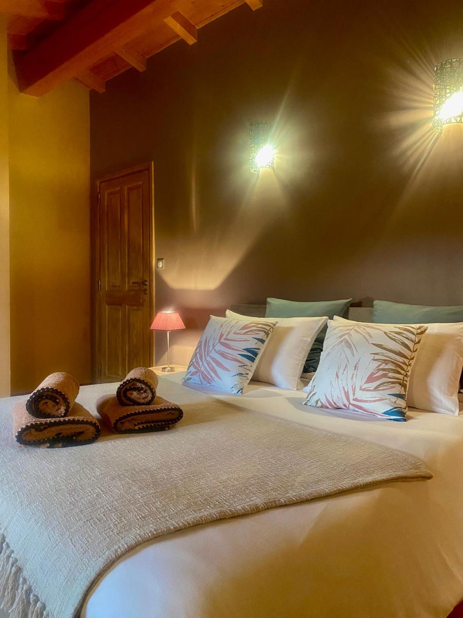 Le Domaine D'Adrien Apartment Larnage Bagian luar foto