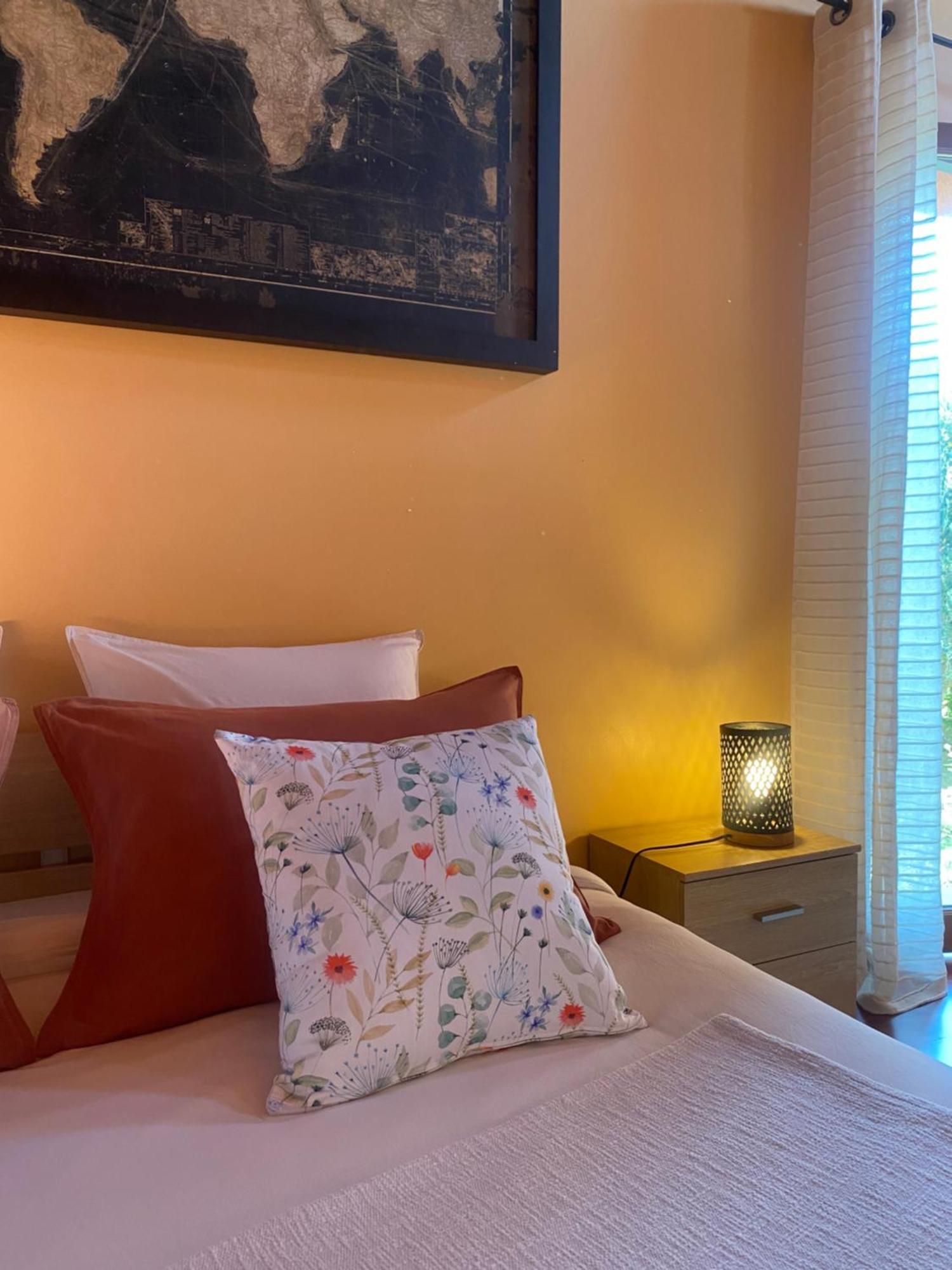 Le Domaine D'Adrien Apartment Larnage Bagian luar foto